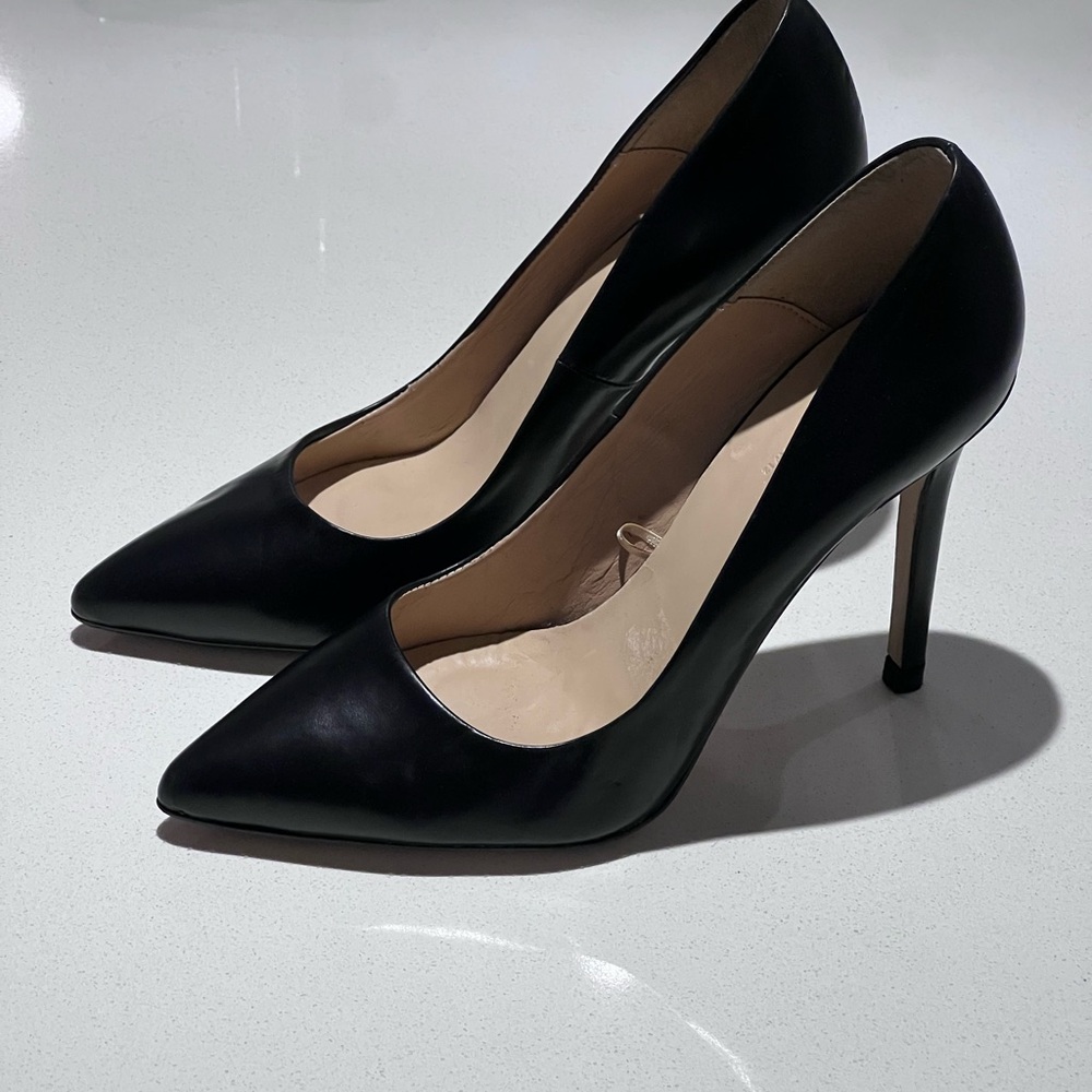 Black Zara Pointed toe stiletto pump heels 36